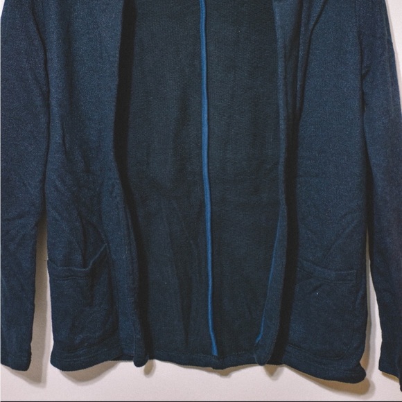 🤝 Zara Buttonless Cardigan - Dark Blue - Like New 🤝 - Picture 2 of 3